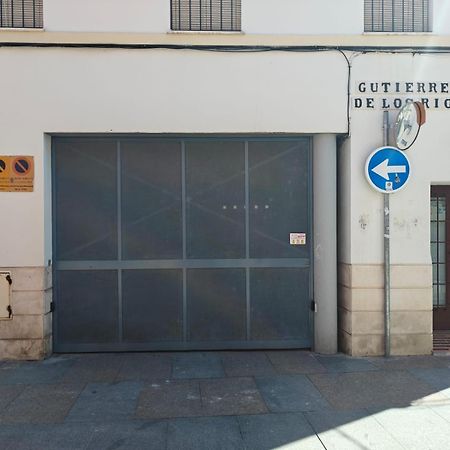 El Refugio De La Corredera & Parking Incluido Apartment Cordoba Exterior photo